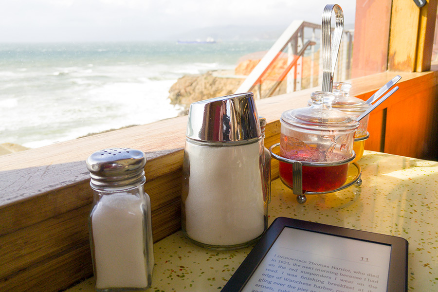 kindle on diner table
