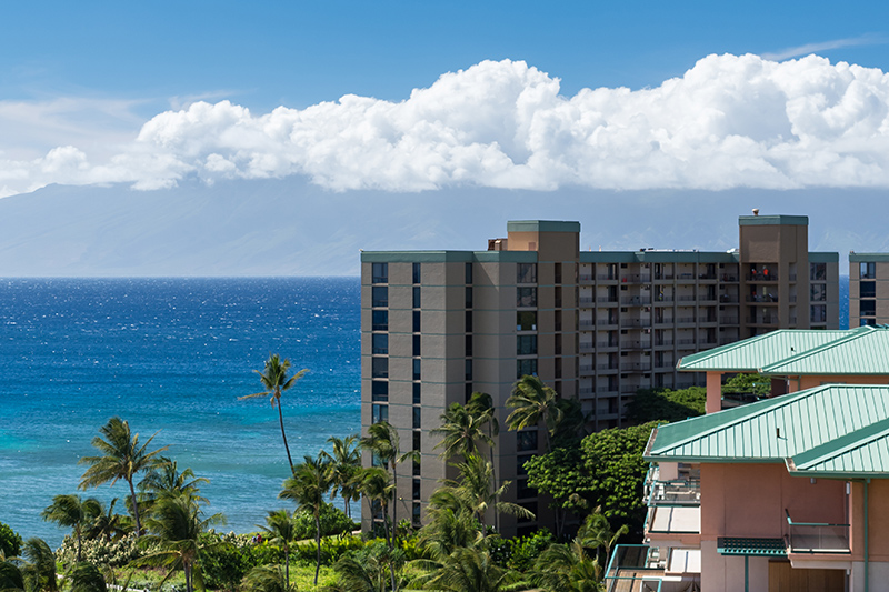 west maui resort buildings