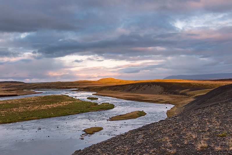 grimsa river morning