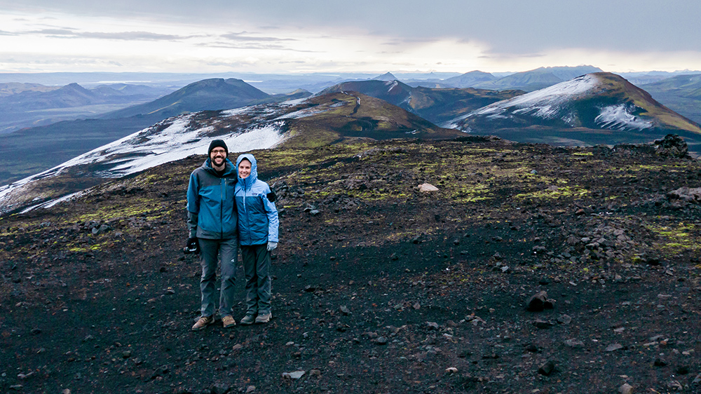 tourists at hekla volcano