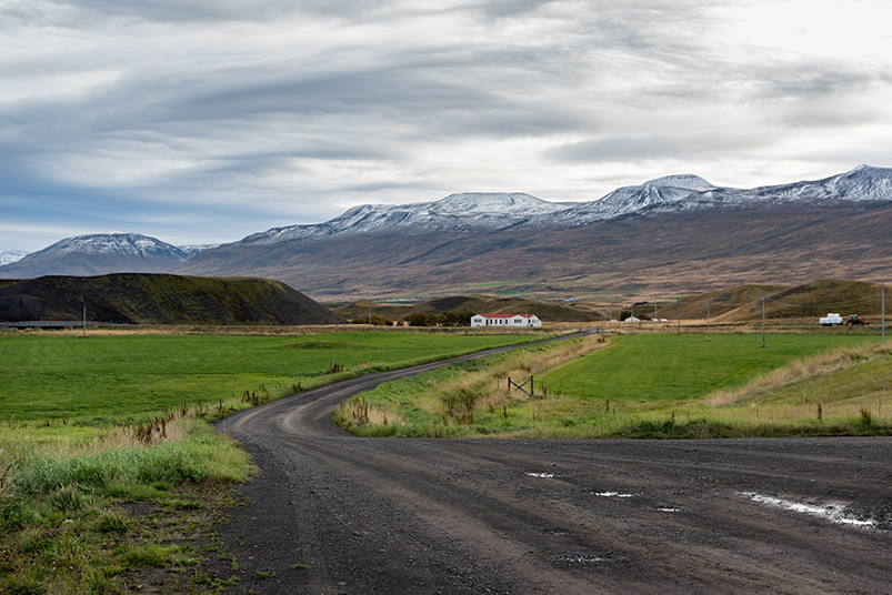 road to icelandic farm